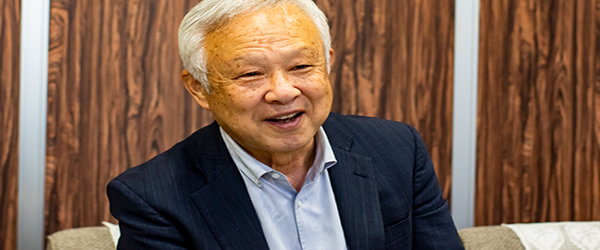 三好 康治